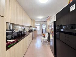 Blk 118 Kebun Baru Heights (Ang Mo Kio), HDB Executive #636880471
